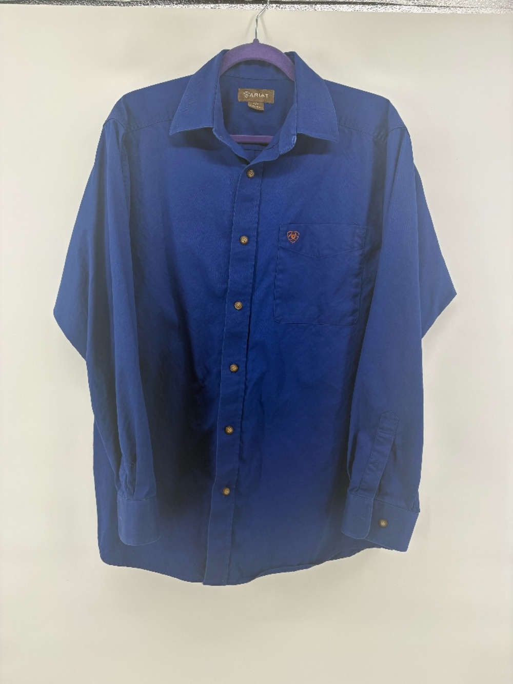 MENS ARIAT short sleeve cobalt blue collared button up with front pocket size M